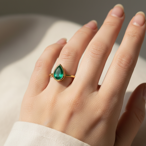Birnenförmiger Verlobungsring mit 2,90 Karat natürlichem Smaragd und Diamanten, 18 Karat Massivgold, Mai-Geburtssteinring (Kopie)