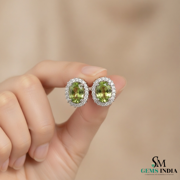 7,80 ct dunkelgrüne Statement-Ohrhänger mit großen sambischen Smaragden im Smaragd- und Ovalschliff, 18 Karat Gold, Smaragdohrringe, ovale Smaragdstifte (Kopie)