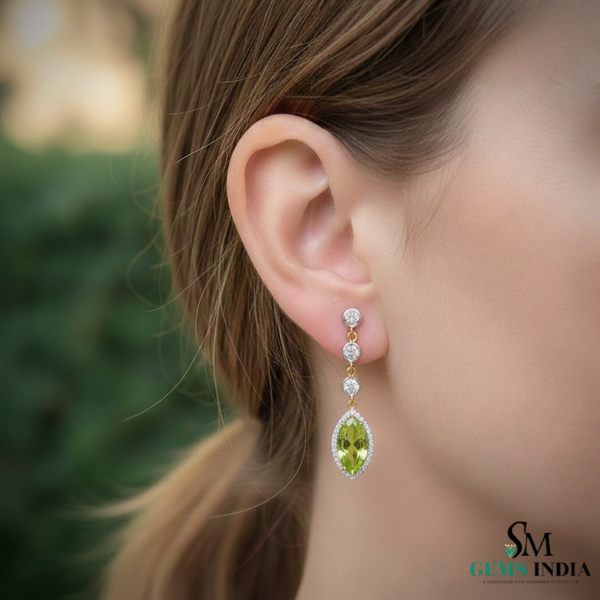 7,80 ct dunkelgrüne Statement-Ohrhänger mit großen sambischen Smaragden im Smaragd- und Ovalschliff, 18 Karat Gold, Smaragdohrringe, ovale Smaragdstifte (Kopie)