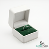Elegant Oval Emerald Ring in Gold – Minimalist Style