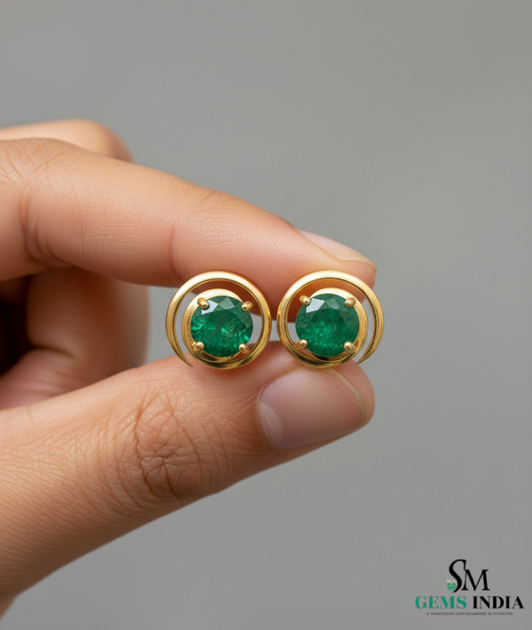 Natural Emerald Stud Earrings – Round Emerald Minimal Swirl Design