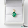 Oval Cut Emerald Pendant in 14k Gold – Classic Solitaire Design