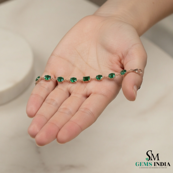 4.10 Carats Natural Emerald Oval And Diamond Bracelet - Fine Jewelry Gift