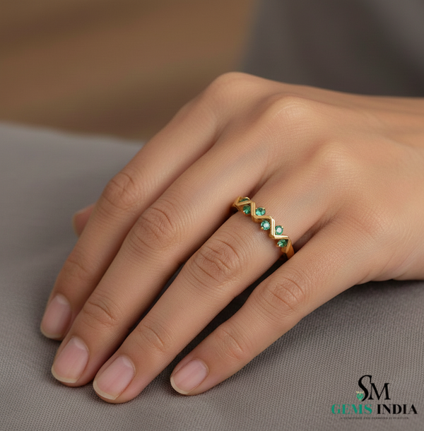 0.12 carat Zigzag Natural Emerald Band Ring in 14k Gold Dainty Stacking Ring