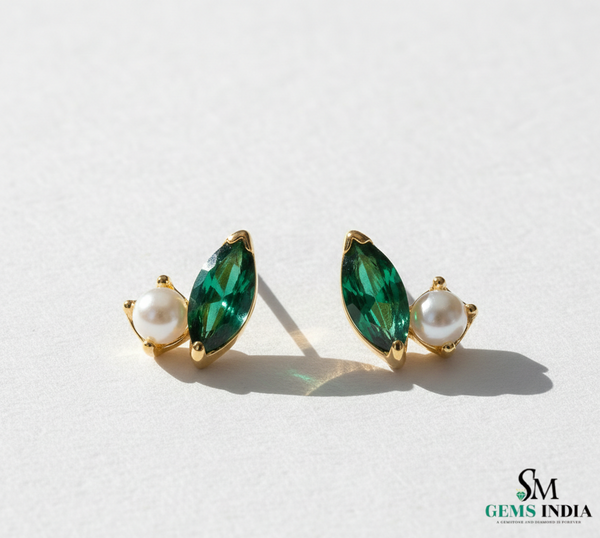 7,80 ct dunkelgrüne Statement-Ohrhänger mit großen sambischen Smaragden im Smaragd- und Ovalschliff, 18 Karat Gold, Smaragdohrringe, ovale Smaragdstecker