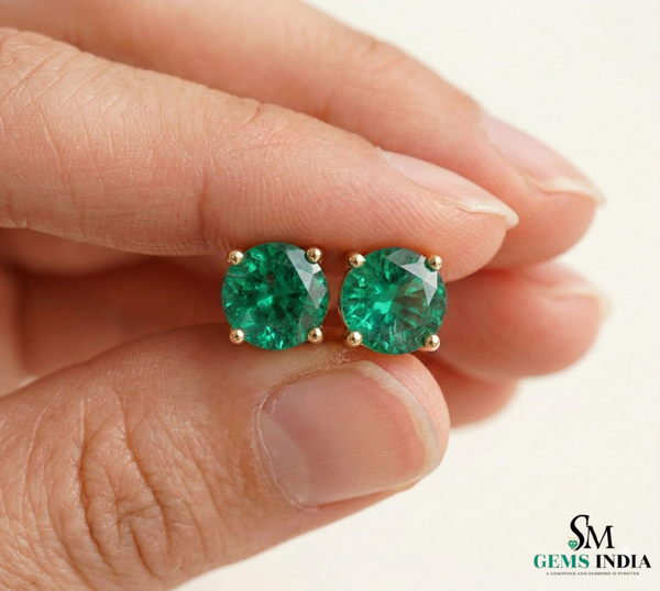 7,80 ct dunkelgrüne Statement-Ohrhänger mit großen sambischen Smaragden im Smaragd- und Ovalschliff, 18 Karat Gold, Smaragdohrringe, ovale Smaragdstifte (Kopie)