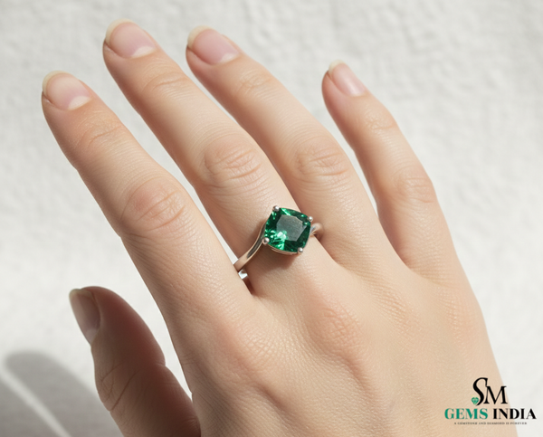 Cushion Cut Emerald Engagement Ring in Solid Gold – Minimalist Solitaire Ring