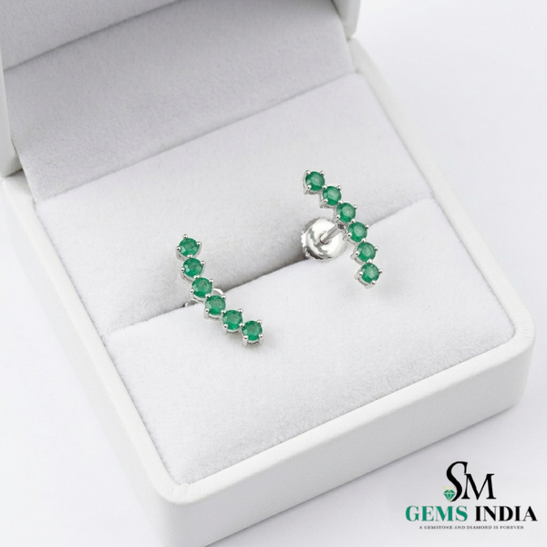 Round Emerald Vertical Bar Earrings in 14K Gold – Elegant Graduated Green Stone Stud Earrings