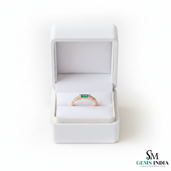 Emerald Cut Green Emerald Ring with Diamond Side Accents – Elegant Fine Jewelry Style
