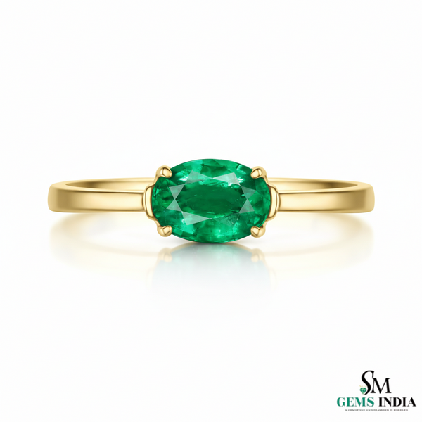Oval Cut Green Emerald Ring in Gold – Minimalist Natural Gemstone Stackable Ring