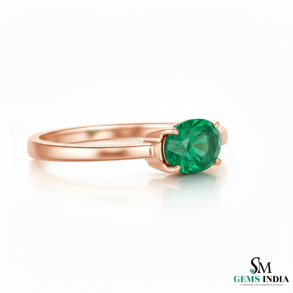 Oval Cut Green Emerald Ring in Gold – Minimalist Natural Gemstone Stackable Ring