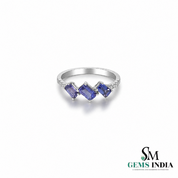 Natural Emerald Cut Tanzanite Ring with Diamonds – Vintage Elegance (Copy)