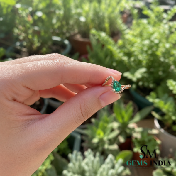 Pear Cut Emerald and Diamond Infinity Wave Ring - Promise ring for her