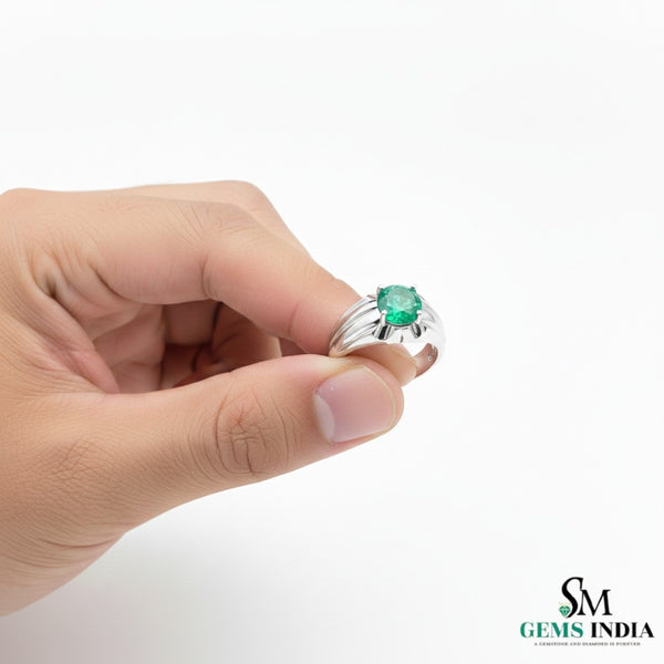 Natural Men's Vivid Green Emerald Ring: 18k Solid Gold Wedding Band