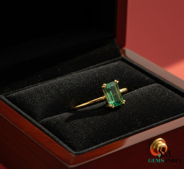 0.90 Carat Emerald-Cut Green Emerald Solitaire Ring - Green Gemstone Jewelry