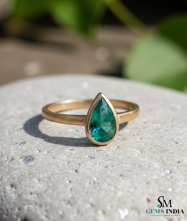 Natural Pear Shape Zambian Emerald Solitaire Ring - 14k Solid Gold Women Gift Ring