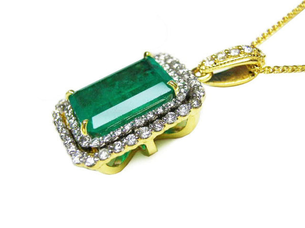 7.10 carat Glamorous Emerald and Diamond Halo Pendant Sparkling Double Diamond Halo