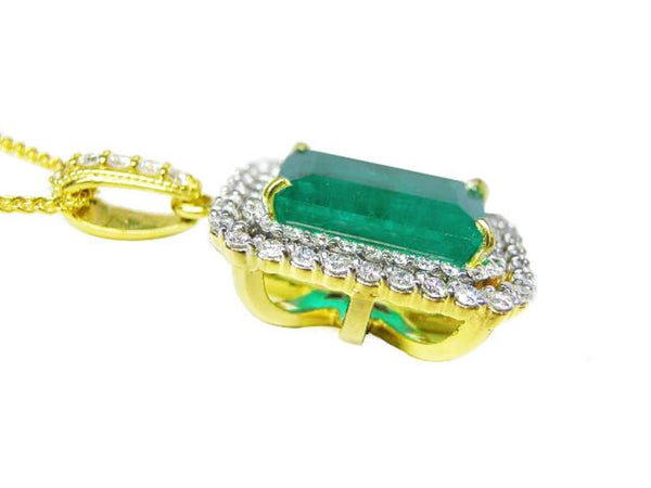 7.10 carat Glamorous Emerald and Diamond Halo Pendant Sparkling Double Diamond Halo