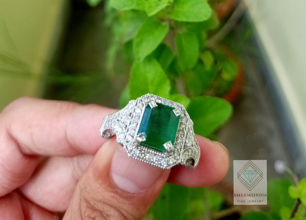 Emerald Cut Natural Emerald And Diamonds Vintage Split Band Ring in 14K Gold