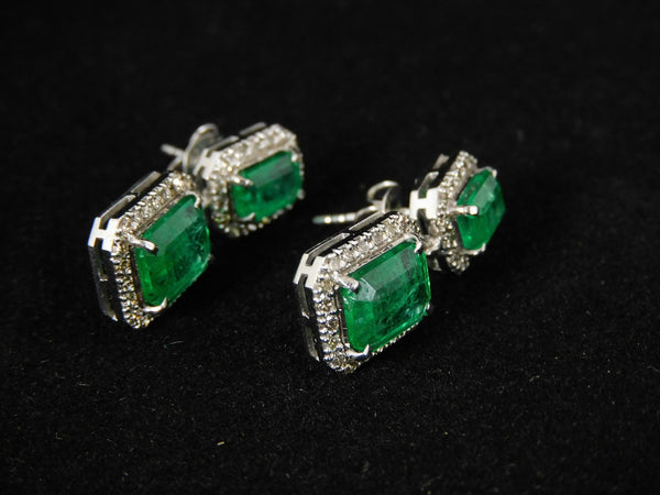 7,80 ct dunkelgrüne Statement-Ohrhänger mit großen sambischen Smaragden im Smaragd- und Ovalschliff, 18 Karat Gold, Smaragdohrringe, ovale Smaragdstifte (Kopie)