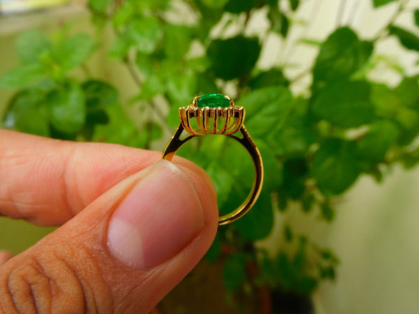 Elegant 3.50 carat Cushion Cut Natural Emerald And Diamond Statement Ring In 14K Gold