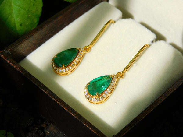 Luxurious 6 carat Pear shape Natural Emerald and Diamond Teardrop DangleEarrings in 14K Gold