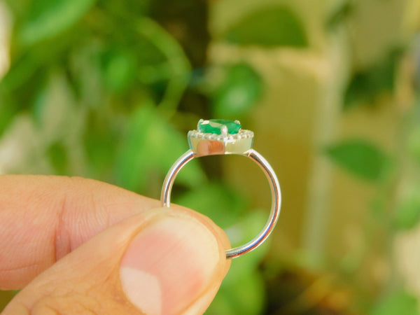 Pear Shape 2.90 carat Natural Emerald And Diamond Engagement Ring 18K Solid Gold May Birthstone Ring (Copy)