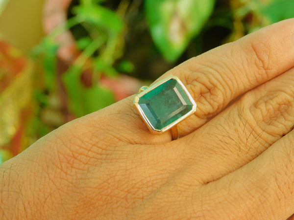 10 Carats Natural Emerald Solitaire Ring For Unisex Men's And Women 14k Gold Engagement Ring