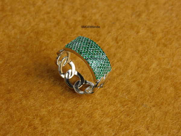 1.30 carat Round Shaped Natural Emerald Iced Out Green Stone Chain Link Ring For men's