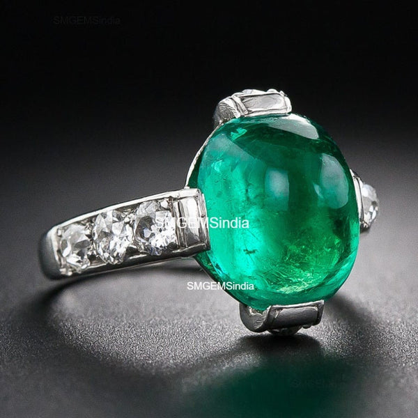 Oval shape Natural Emerald Cabochon Engagement Ring with Diamond Band 3.20 carat 18K Gold Ring
