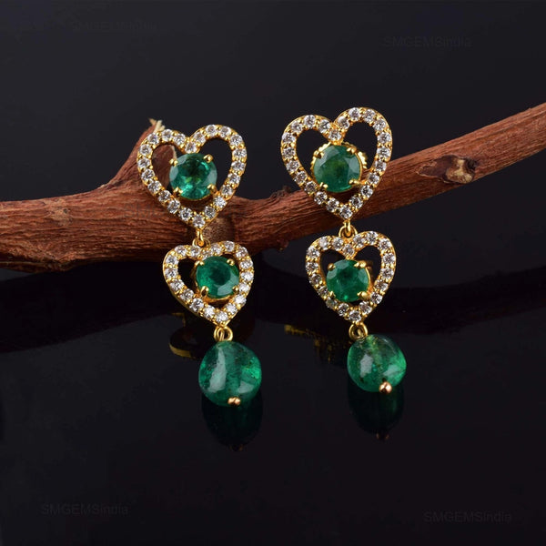Romantic Natural Emerald Heart Necklace Green Gemstone with Diamond Frame Symbol of Love and Elegance