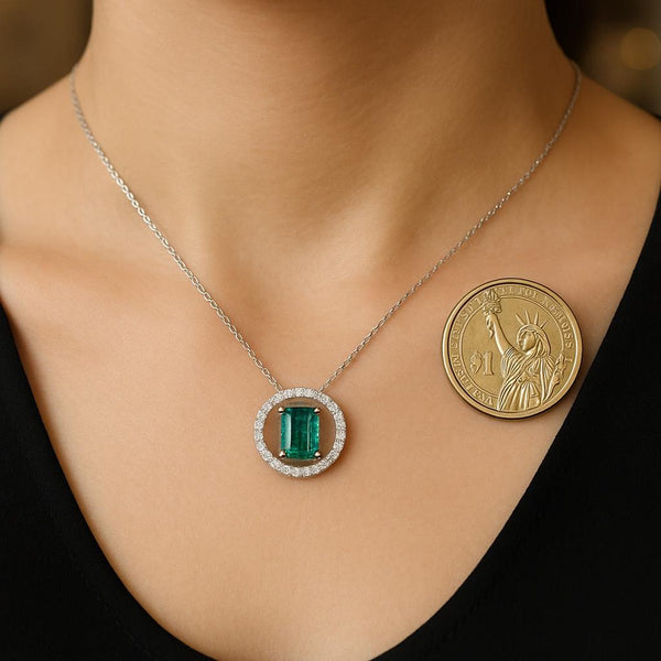 Elegant Green Natural Emerald and Diamond Circle Pendant – Fine Gold Jewelry