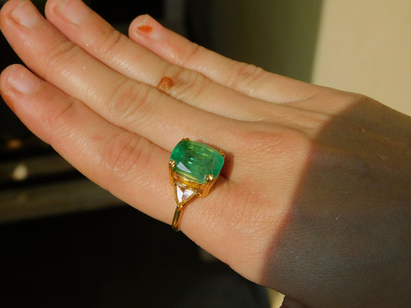 9.50 carat Cushion Shape Natural Emerald Cut Triangle Diamond Promise Ring 14k Gold Engagement Gift