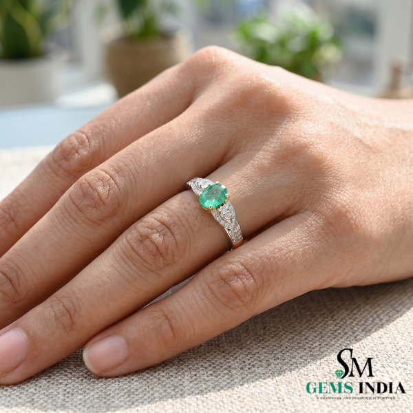 Natural Oval Emerald & Diamond Vintage Ring in 14k Gold - Art Deco Emerald Engagement Ring