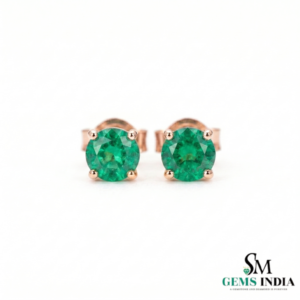 Round emerald stud earrings in rose gold setting, classic green gemstone jewelry for women