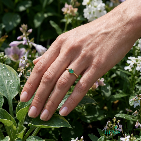 2 Karat Herzform-Smaragd- und Diamantring aus 14 Karat Gold, Smaragd-Verlobungsring