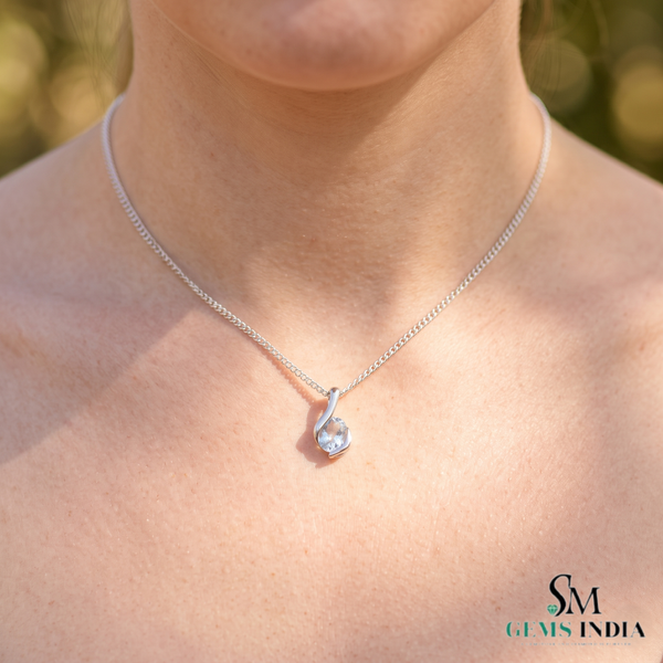 Elegant Natural Aquamarine Gemstone Pendant - Everyday Jewelry For Her