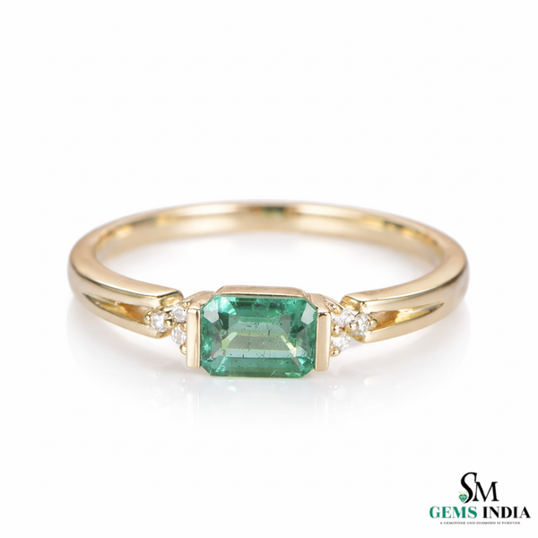 Emerald Cut Green Emerald Ring with Diamond Side Accents – Elegant Fine Jewelry Style