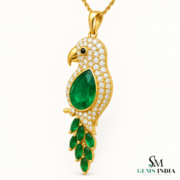 4.50 carat Green Pear Emerald Parrot Pendant Dazzling Gold Pendant for Elegant Style