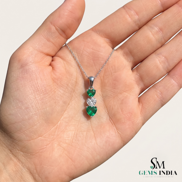 Natural Emerald Heart Pendant Romantic Triple Drop Design in 18k Gold Green Gemstone Jewelry&nbsp;