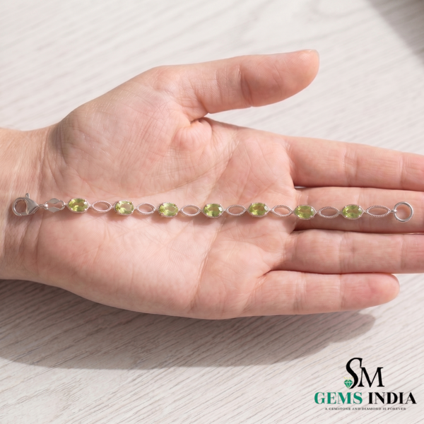 Natural Oval Peridot Link Bracelet in 14K Gold – Fine Gemstone Jewelry