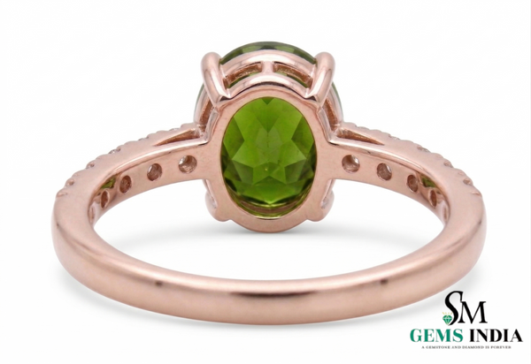 Modern Ovel peridot Minimalist Statement Ring – Elegant Everyday Jewelry