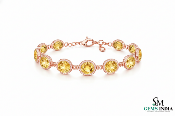 Doppelter Smaragd-Ring in offenem Design aus 14 Karat Gold – Band mit quadratisch und rund geschliffenen grünen Edelsteinen