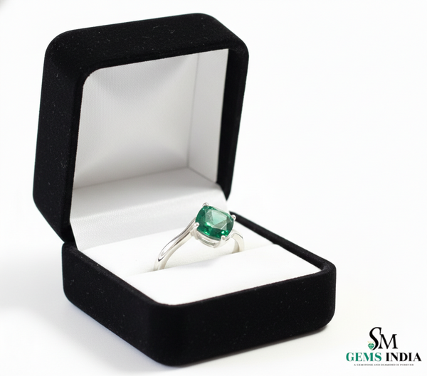 Cushion Cut Emerald Engagement Ring in Solid Gold – Minimalist Solitaire Ring
