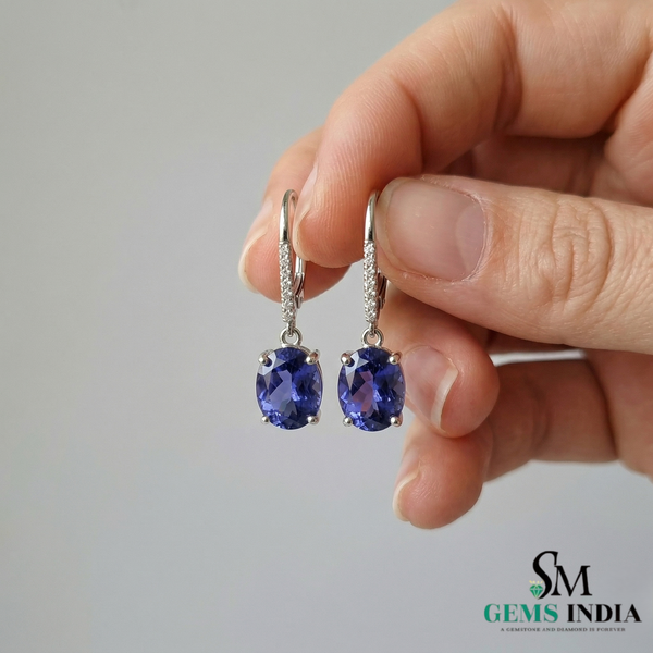 7,80 ct dunkelgrüne Statement-Ohrhänger mit großen sambischen Smaragden im Smaragd- und Ovalschliff, 18 Karat Gold, Smaragdohrringe, ovale Smaragdstifte (Kopie)