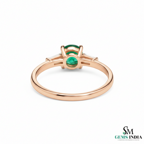 Round Cut Green Emerald Ring with Side Baguette Diamonds – Minimalist Fine Jewelry