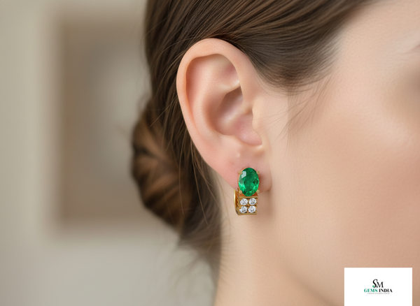 7,80 ct dunkelgrüne Statement-Ohrhänger mit großen sambischen Smaragden im Smaragd- und Ovalschliff, 18 Karat Gold, Smaragdohrringe, ovale Smaragdstecker