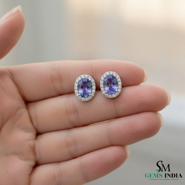 Minimal Oval Cut Tanzanite Halo Stud Earrings in 18k Gold