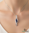 Round Three-Stone Blue Sapphire Diamond Pendant – Elegant Twist Design