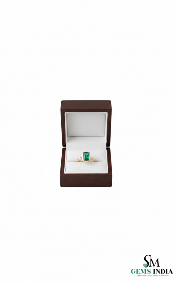 Minimalist Emerald Cut Emerald Gold Ring – Modern Bezel Setting